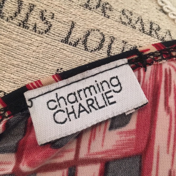 Beautiful wrap dress . Great condition never worn. - Picture 7 of 8